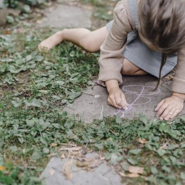 What are Sensory Activities Examples?